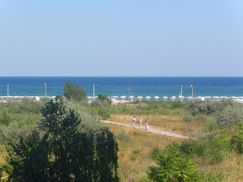 Hotel Zora Kranevo Exterior photo